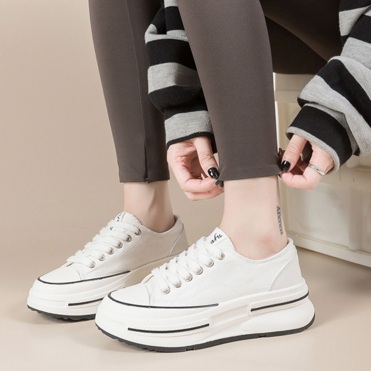 Tied Round Toe Platform Sneakers - Flip Flop Dynasty