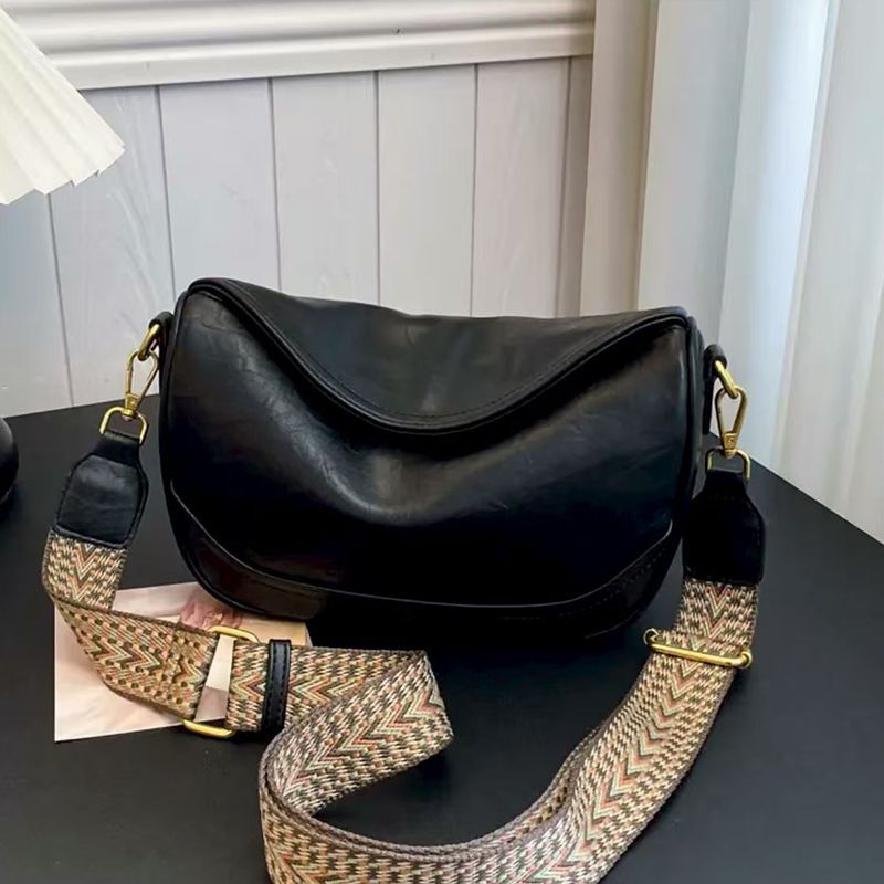 Vintage Style Wide Strap Crossbody Bag - Flip Flop Dynasty