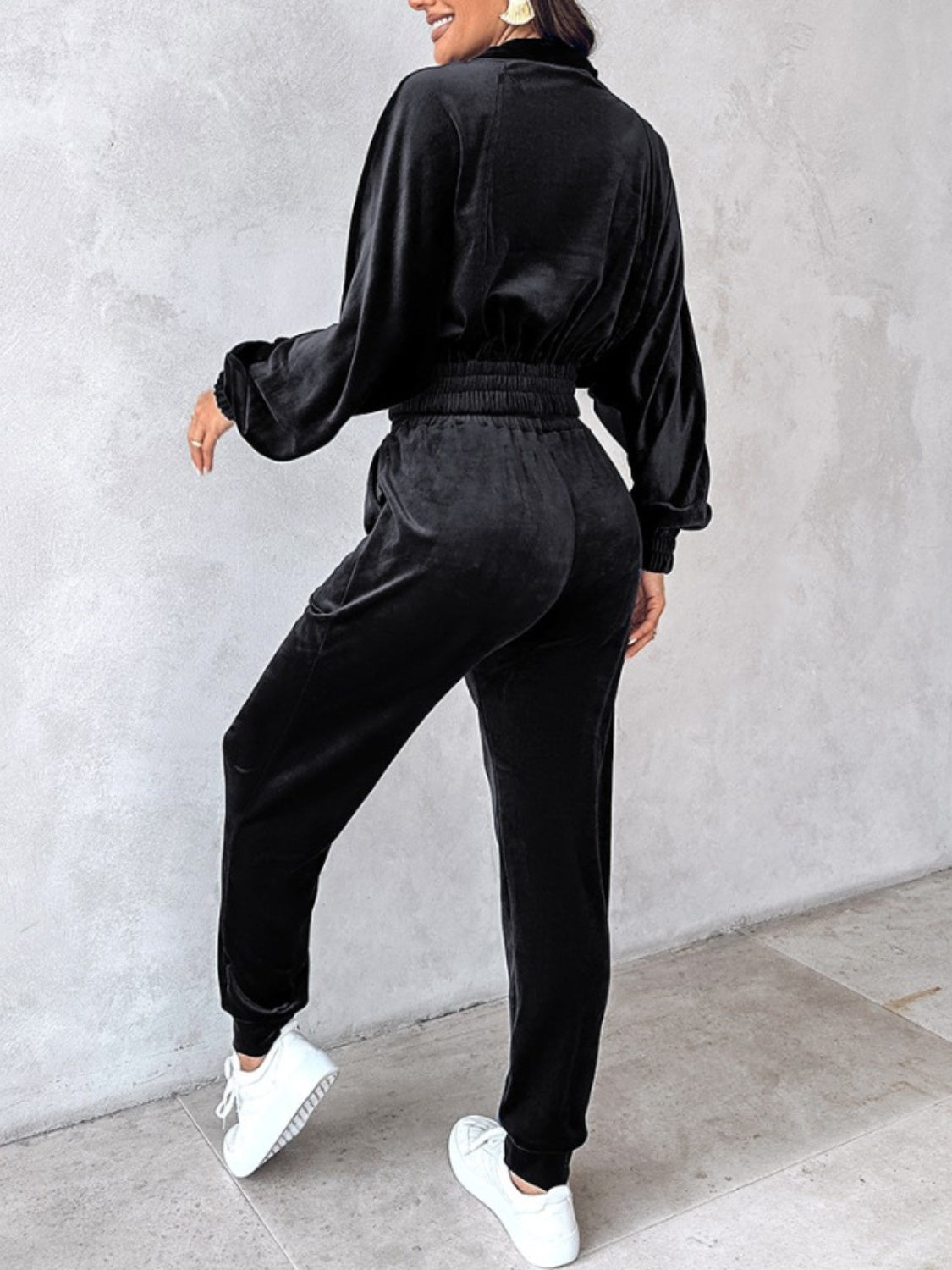 Zip Up Long Sleeve Cropped Top and Joggers Set - Flip Flop Dynasty