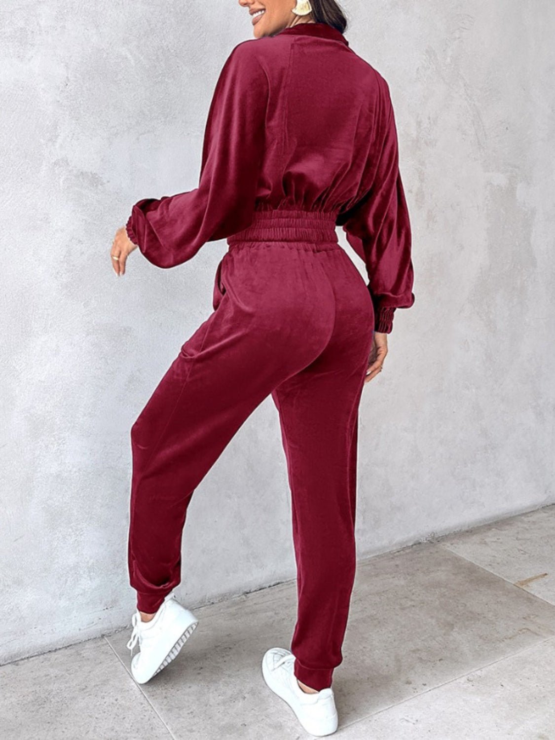 Zip Up Long Sleeve Cropped Top and Joggers Set - Flip Flop Dynasty