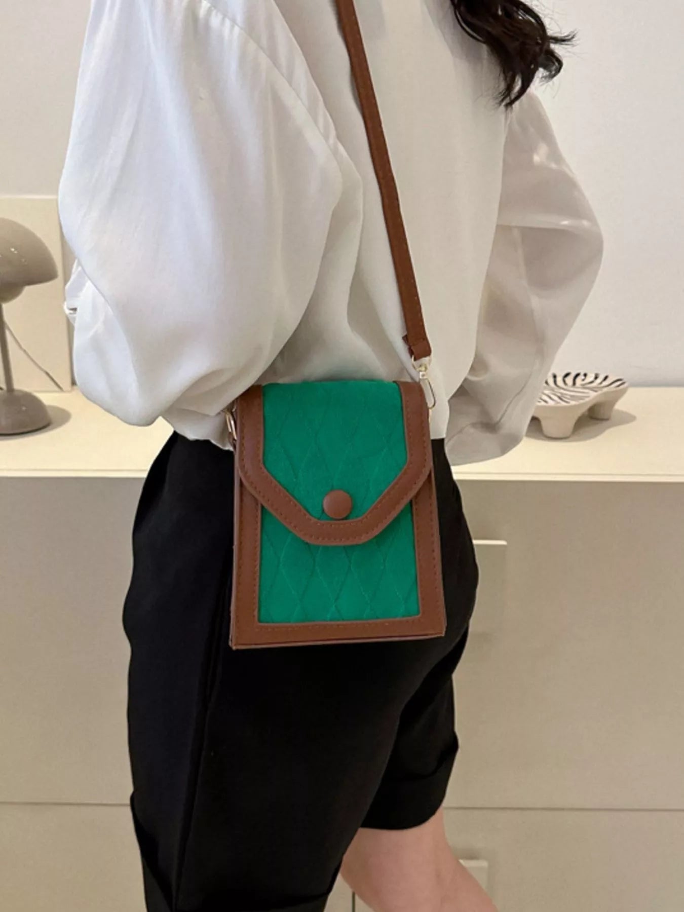 Adjustable Strap Flap Crossbody Bag - Flip Flop Dynasty