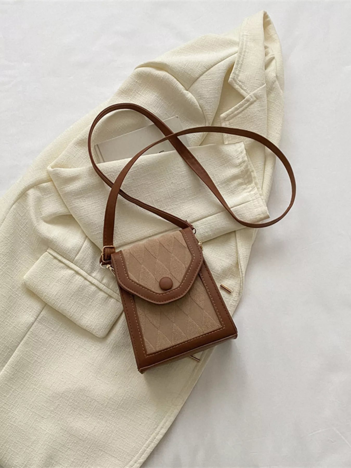 Adjustable Strap Flap Crossbody Bag - Flip Flop Dynasty