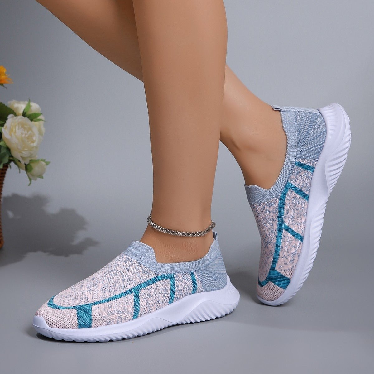 Breathable Mesh Round Toe Sneakers - Flip Flop Dynasty