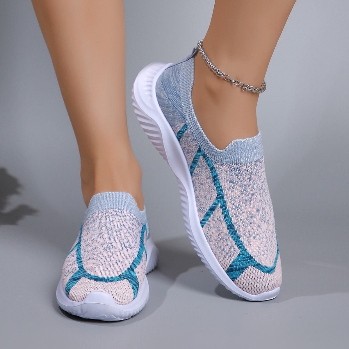 Breathable Mesh Round Toe Sneakers - Flip Flop Dynasty