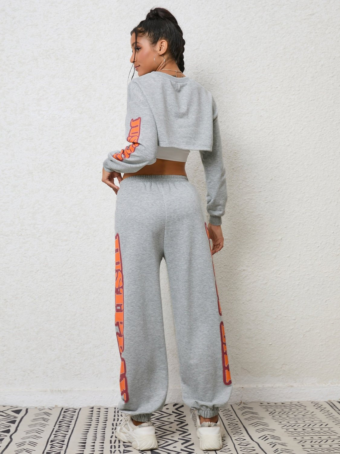 Cropped Sweatshirt and Sweatpants Set - Flip Flop Dynasty