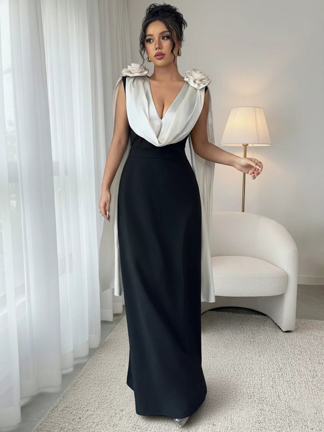 Floral Applique Two Tone Maxi Dress - Flip Flop Dynasty