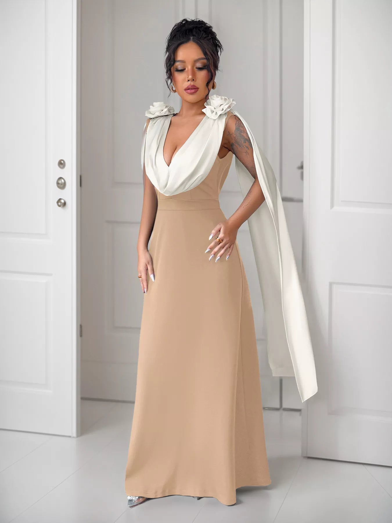 Floral Applique Two Tone Maxi Dress - Flip Flop Dynasty