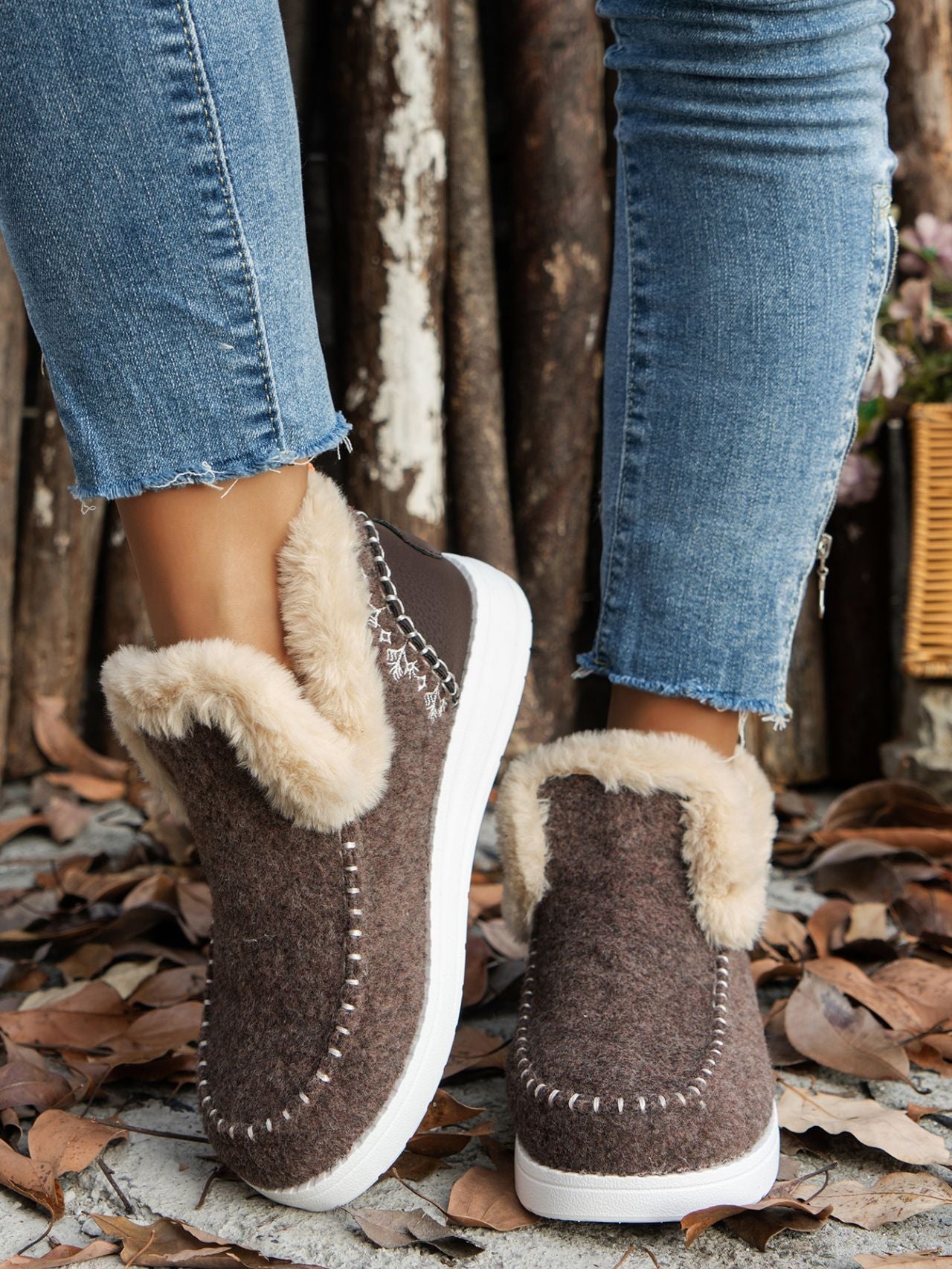 Furry Suede Round Toe Flat Sneakers - Flip Flop Dynasty