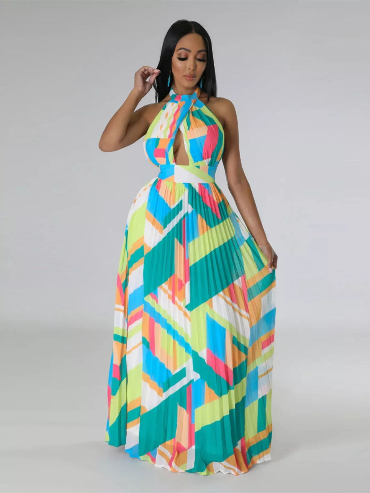 Halter Neck Geometric Print Pleated Maxi Dress - Flip Flop Dynasty