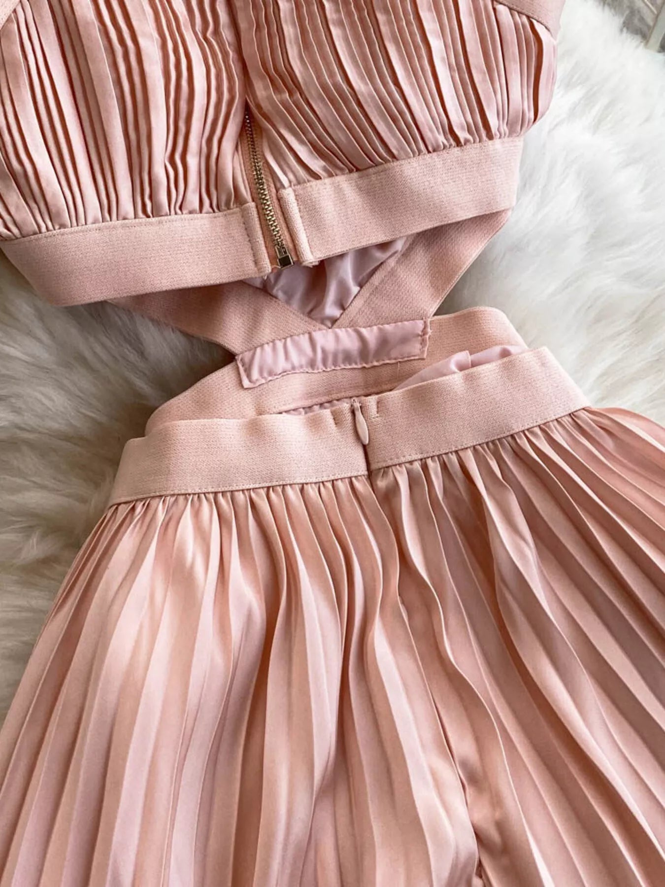 Halter Neck Pleated Maxi Dress - Flip Flop Dynasty