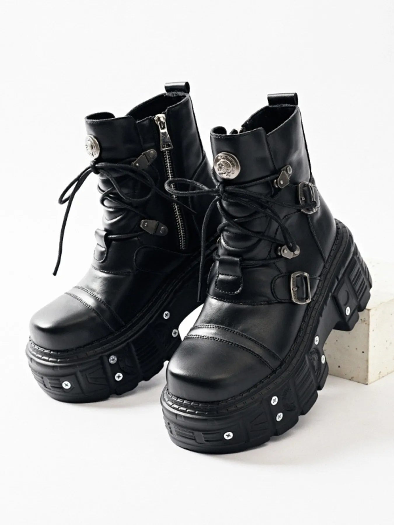 Lace Up Platform Boots - Flip Flop Dynasty