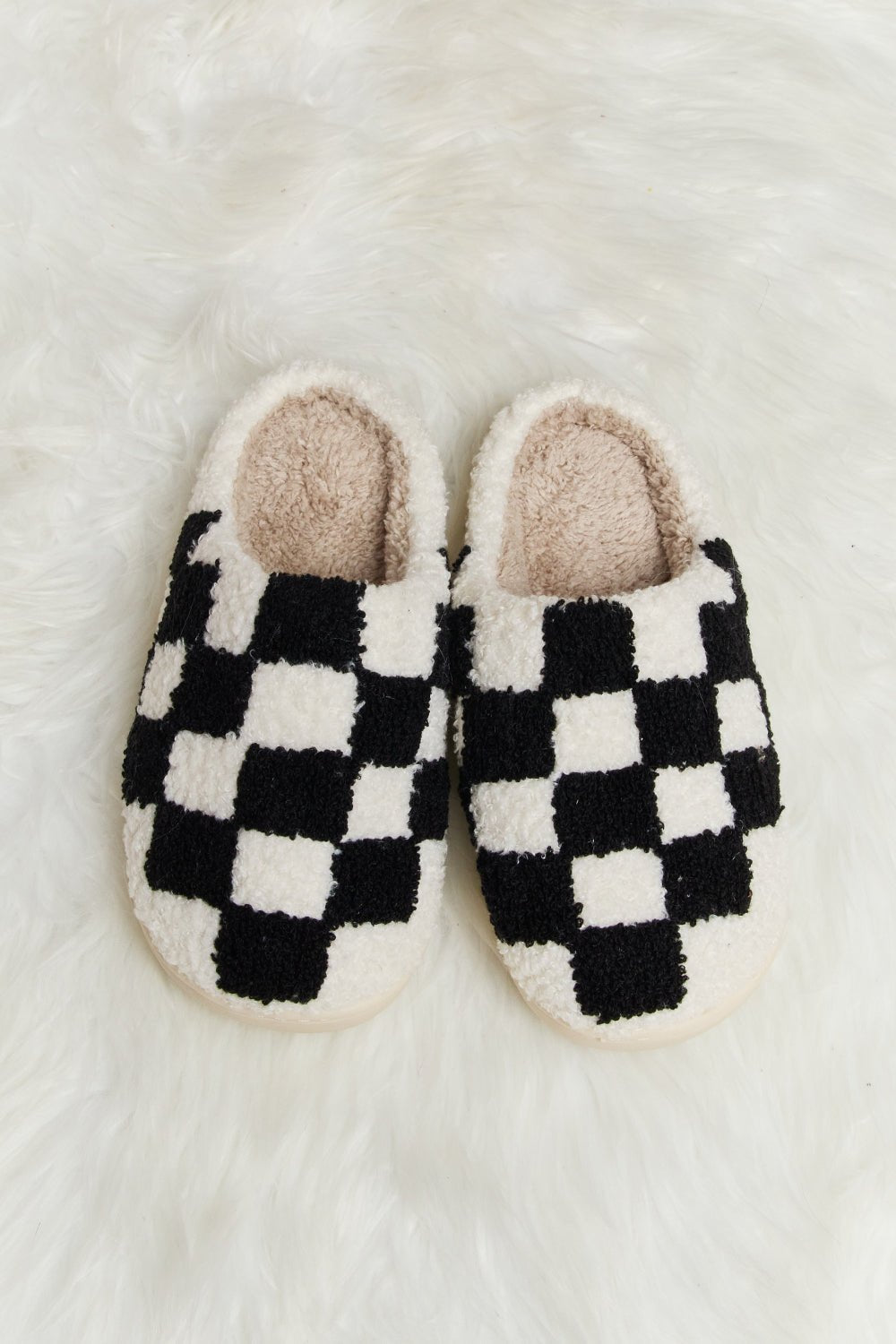 Melody Checkered Print Plush Slide Slippers - Flip Flop Dynasty