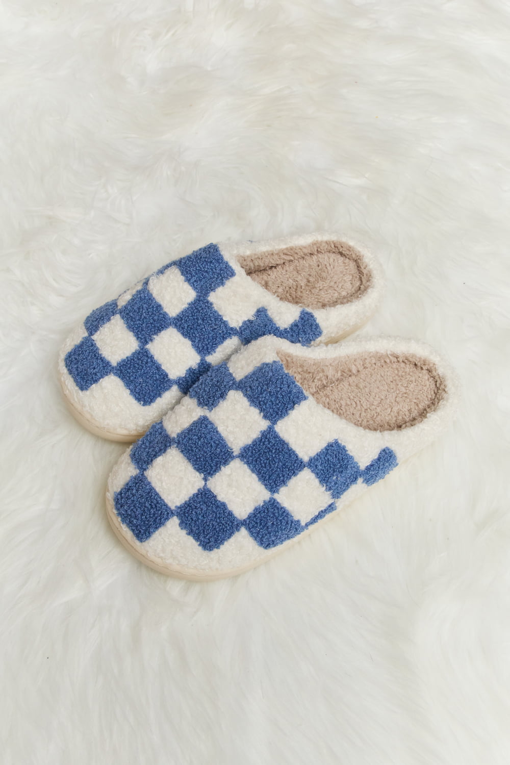 Melody Checkered Print Plush Slide Slippers - Flip Flop Dynasty