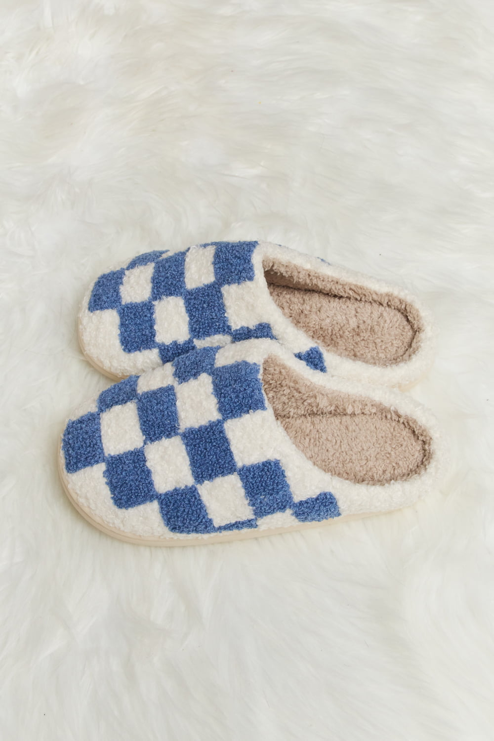 Melody Checkered Print Plush Slide Slippers - Flip Flop Dynasty