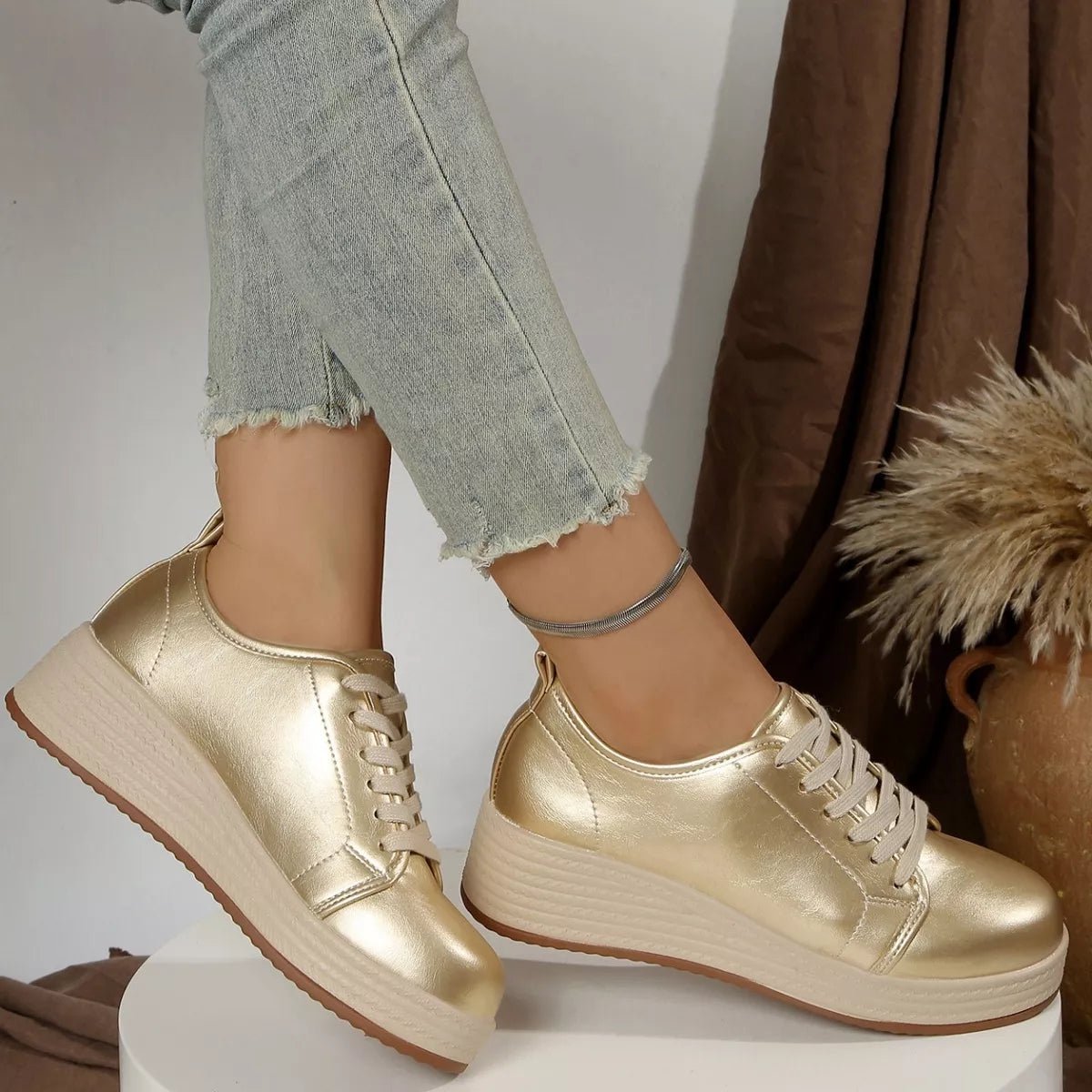 Metallic Platform Sneakers with Height-Increasing Sole - Flip Flop Dynasty