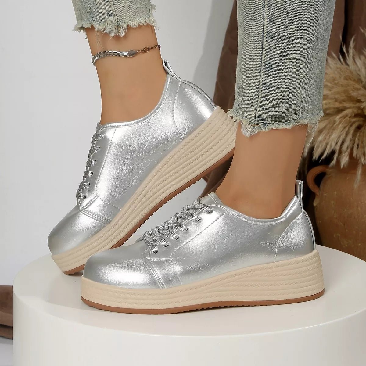 Metallic Platform Sneakers with Height-Increasing Sole - Flip Flop Dynasty
