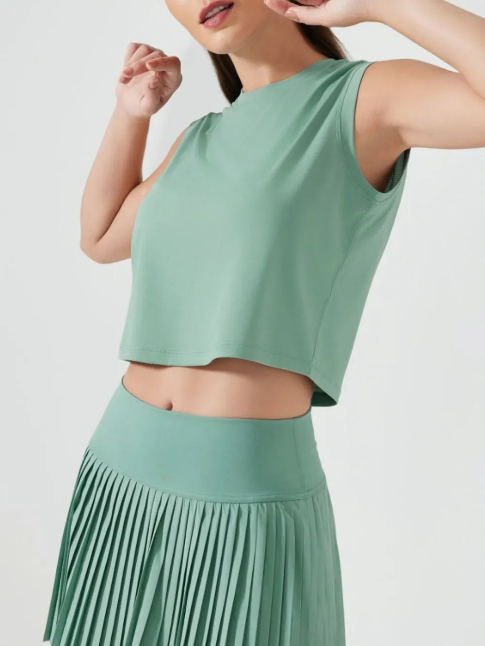 Millennia Round Neck Cropped Active Tank - Flip Flop Dynasty