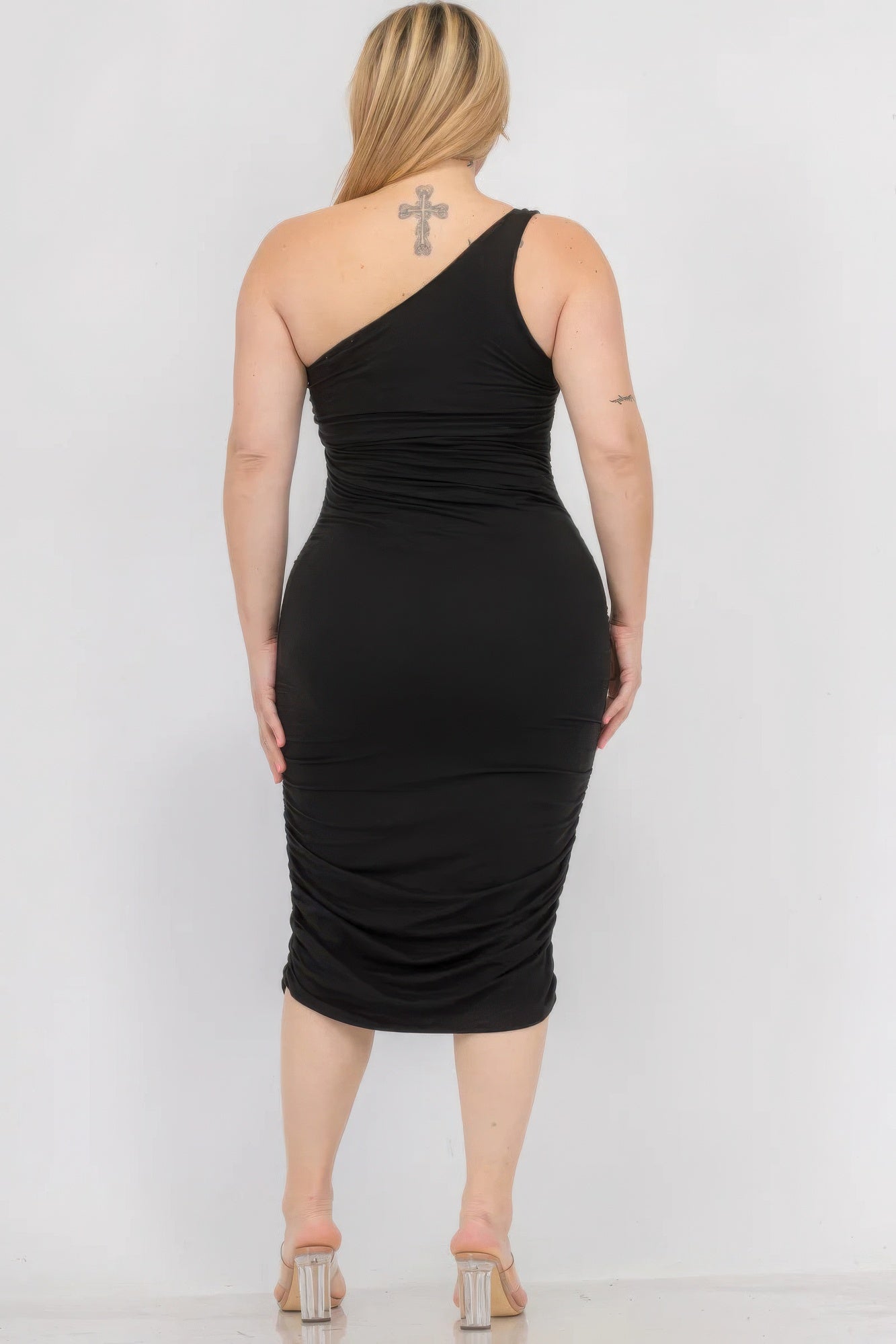 Plus Size Sexy Solid Color Ruched One Shoulder Midi Bodycon Dress - Flip Flop Dynasty