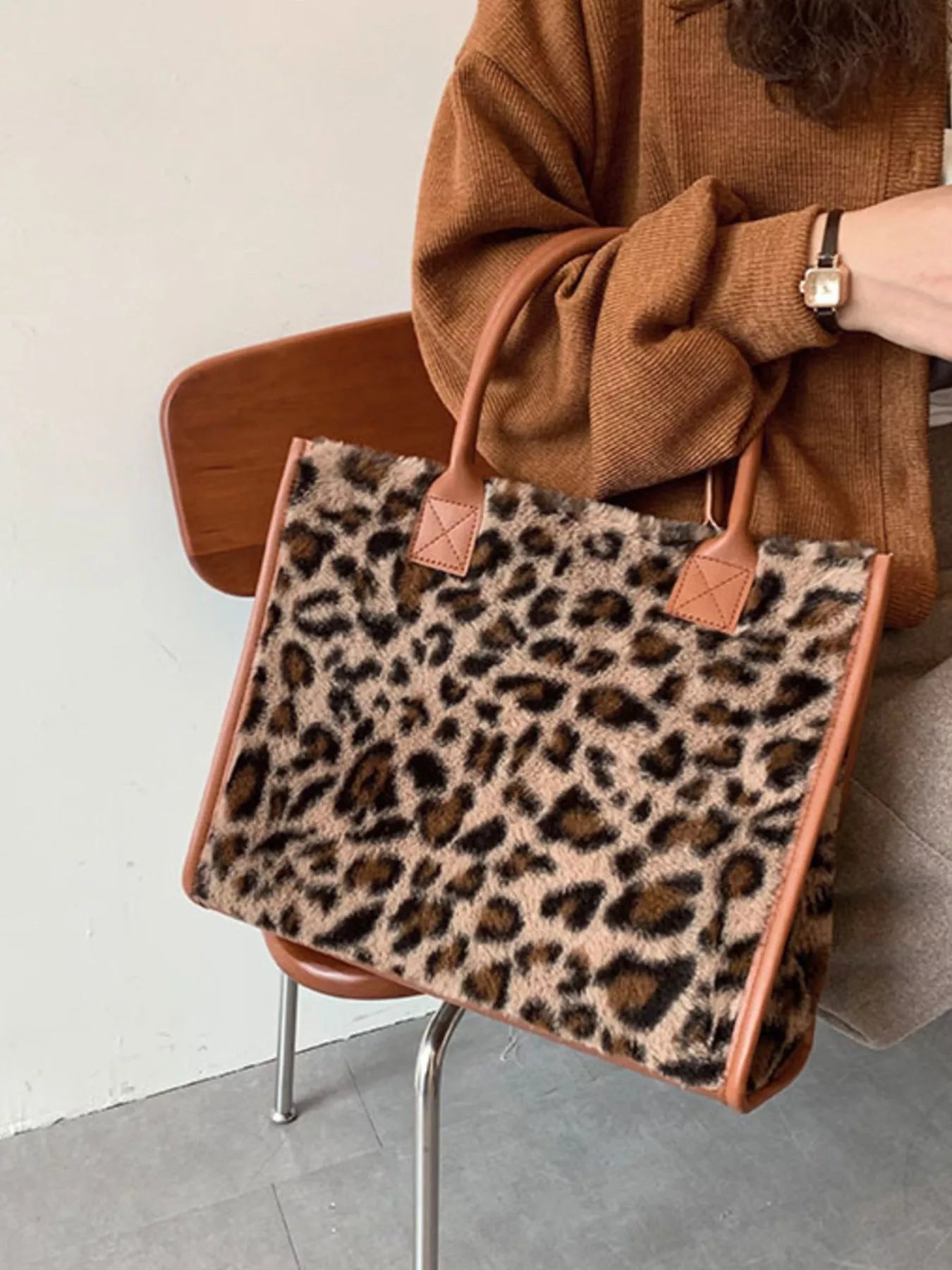 Plush Tote Bag - Flip Flop Dynasty