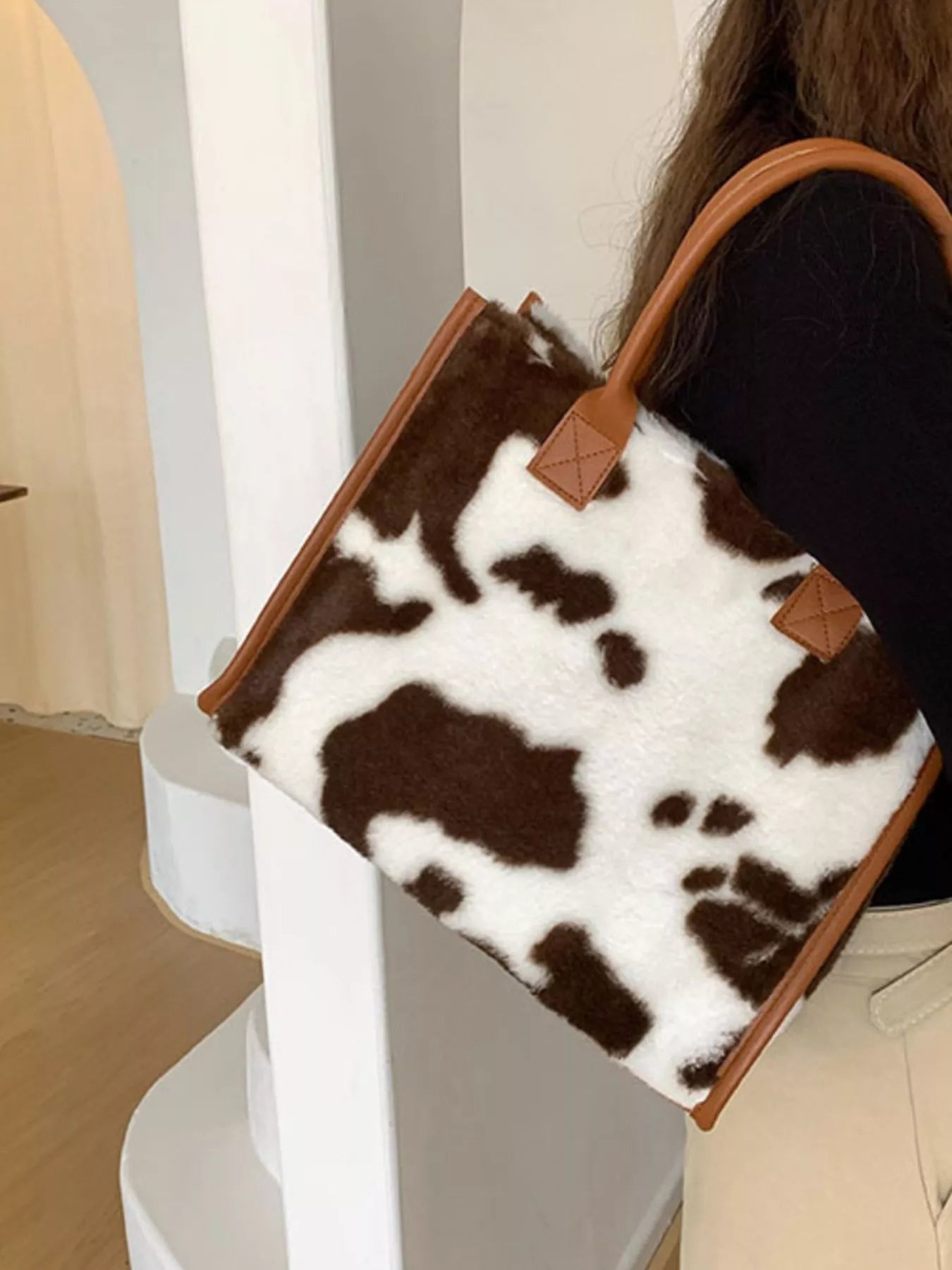 Plush Tote Bag - Flip Flop Dynasty