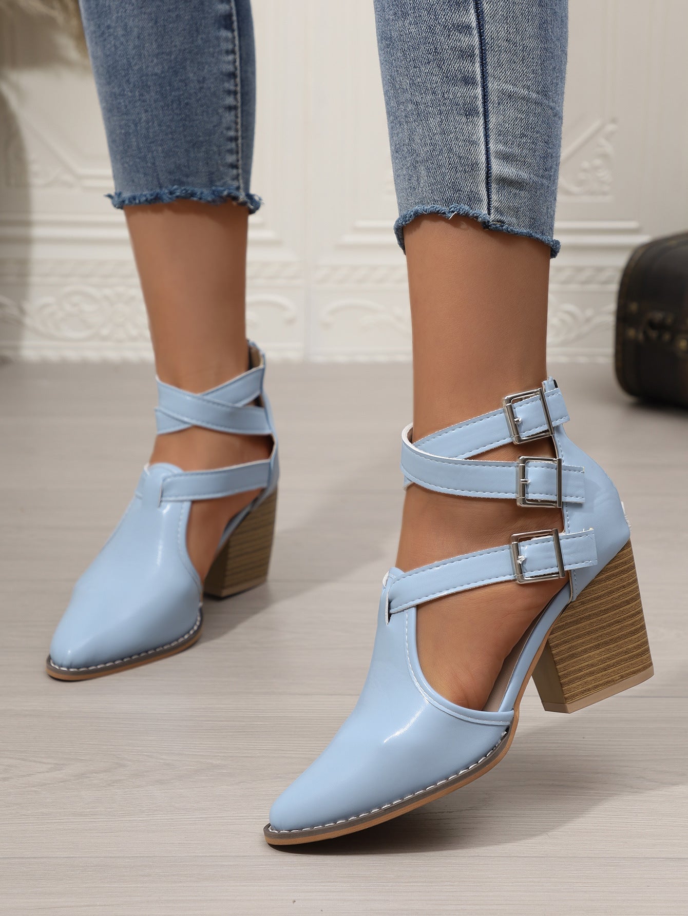 Point Toe Block Heels Pumps - Flip Flop Dynasty
