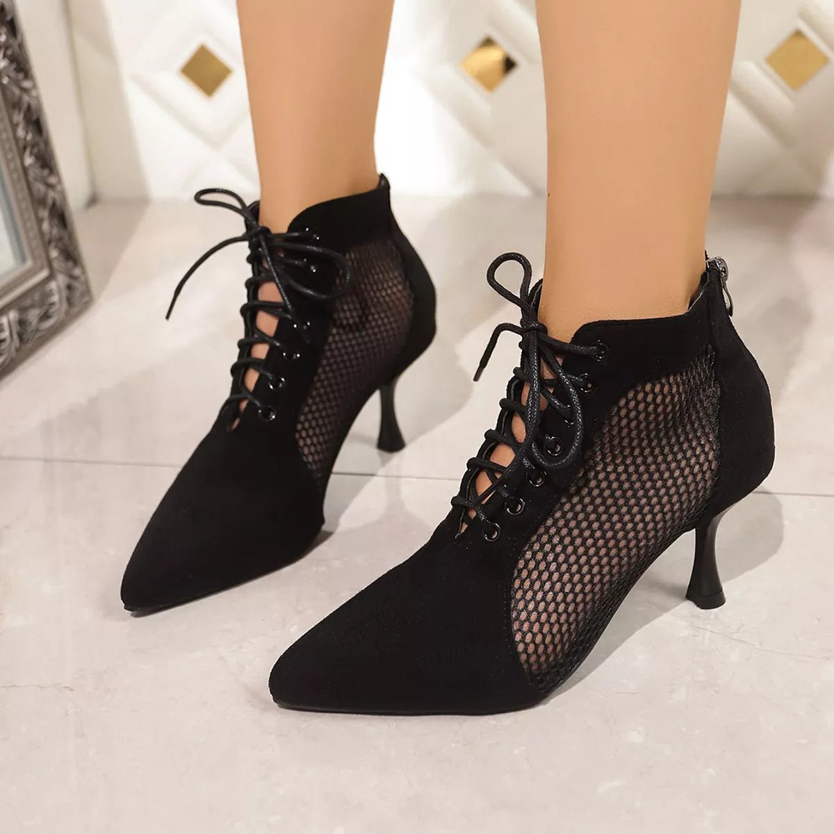 Point Toe Stiletto Pumps - Flip Flop Dynasty