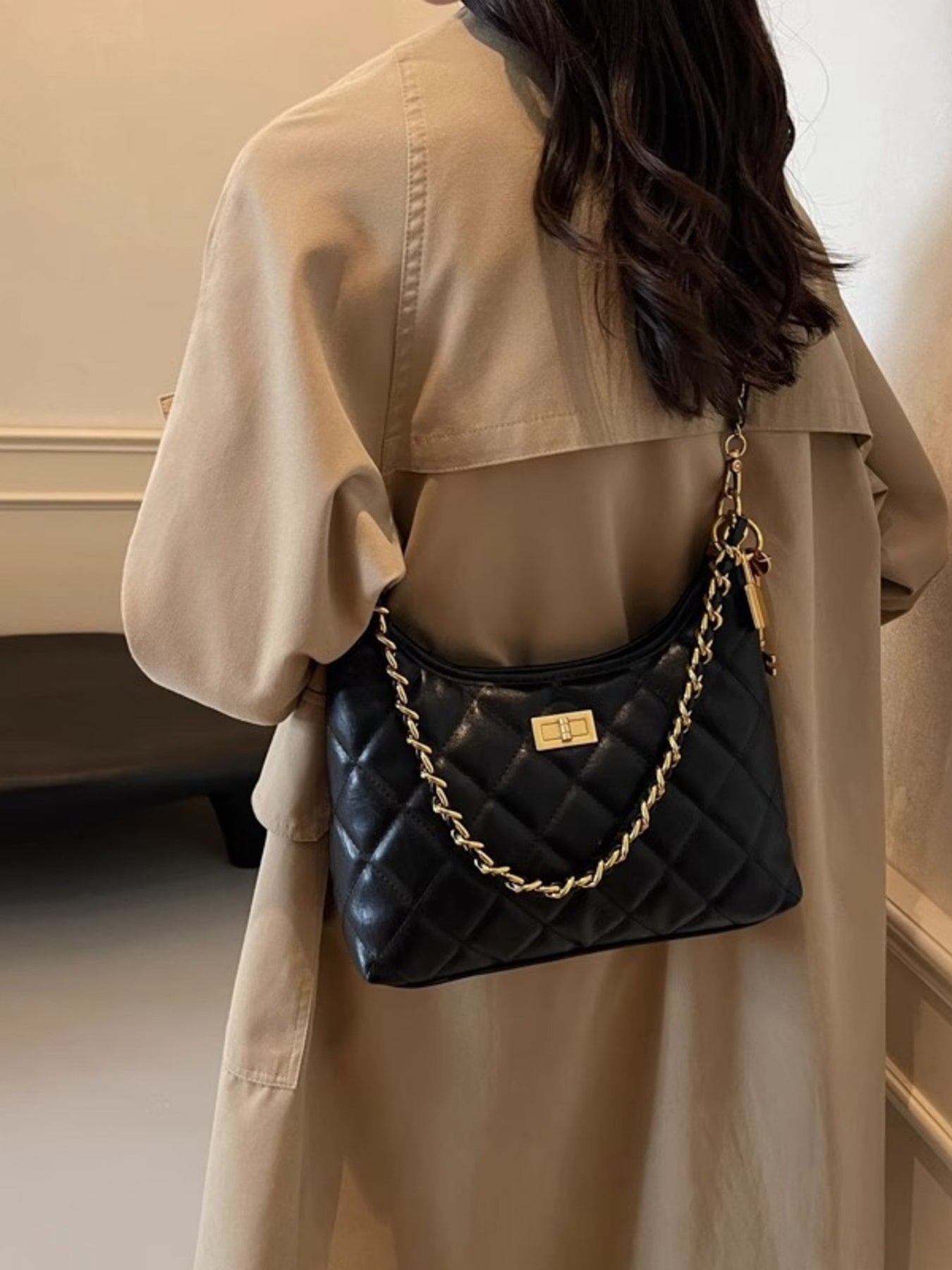 Quilted Chain Strap Shoulder Bag - Flip Flop Dynasty