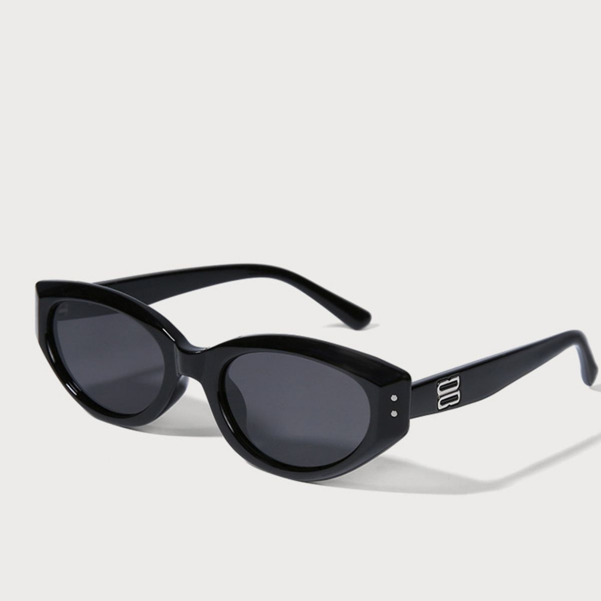 Retro Oval Frame Sunglasses - Flip Flop Dynasty