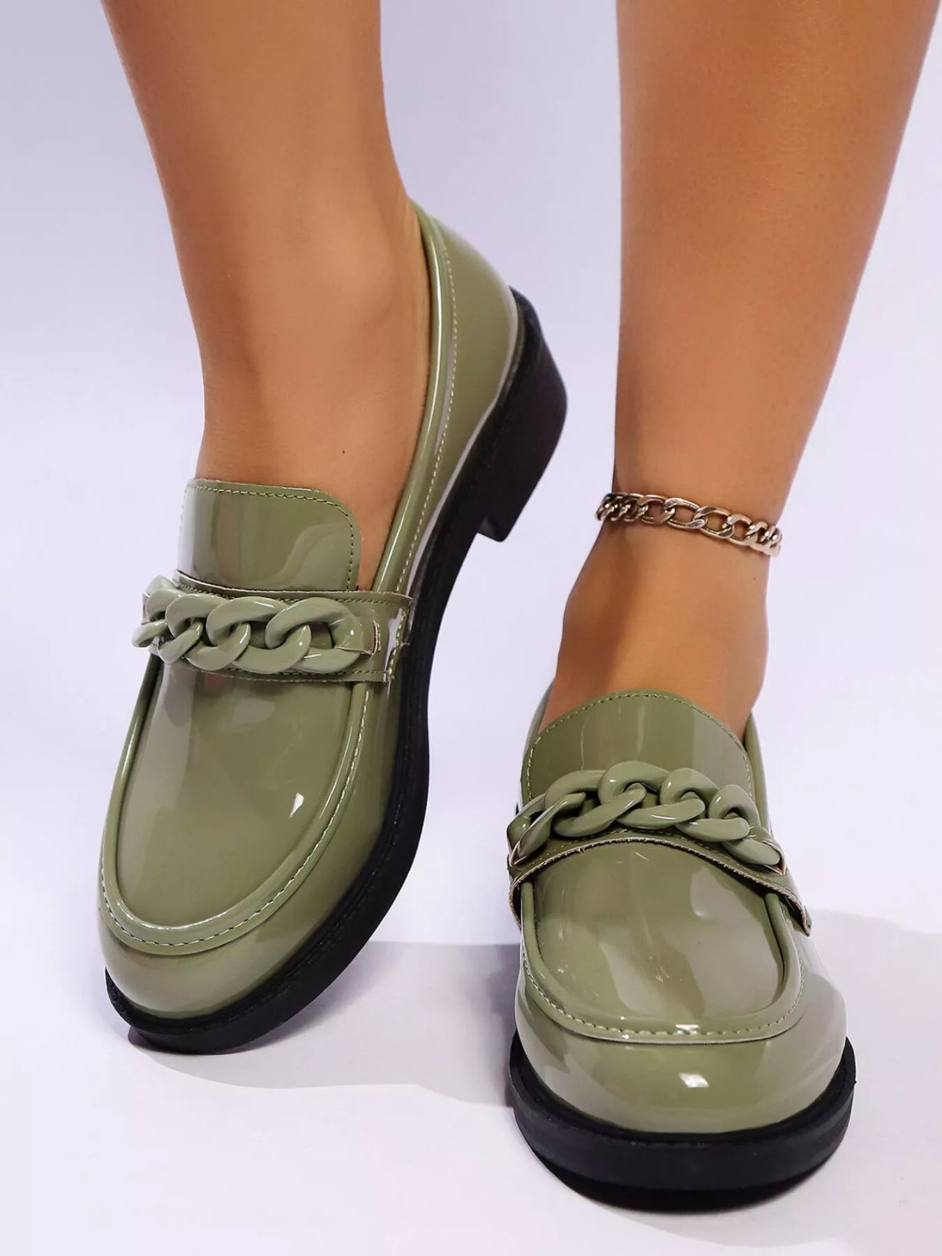 Round Toe Chain Detail Loafers - Flip Flop Dynasty