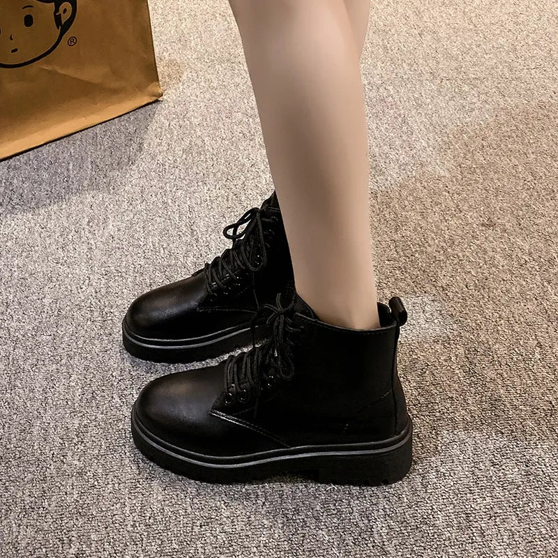 Round - Toe Lace - Up Martin boots - Flip Flop Dynasty