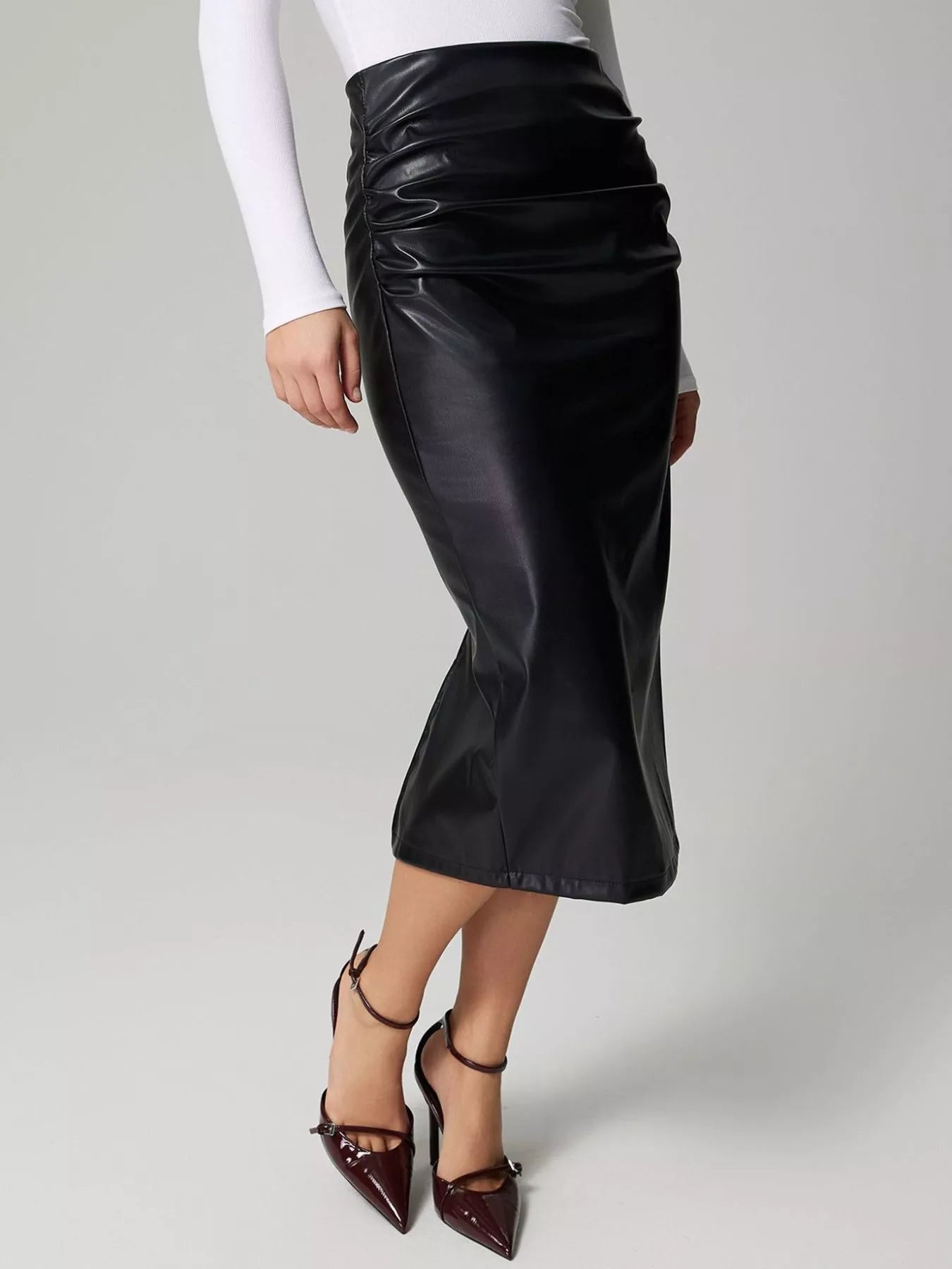 Slit Back Leather Skirt - Flip Flop Dynasty