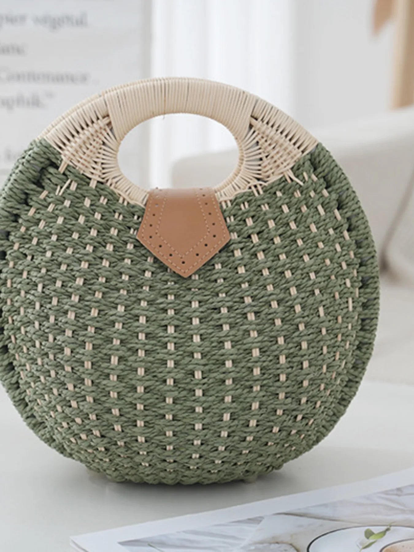 Straw Braided Round Handbag - Flip Flop Dynasty