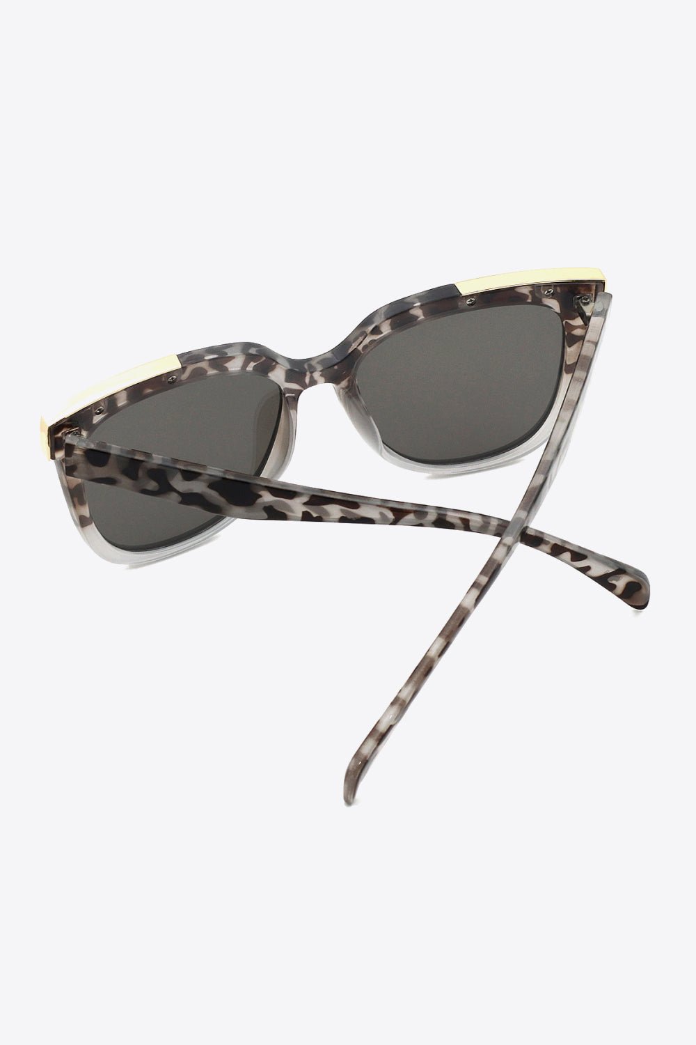 Tortoiseshell Polycarbonate Frame Full Rim Sunglasses - Flip Flop Dynasty
