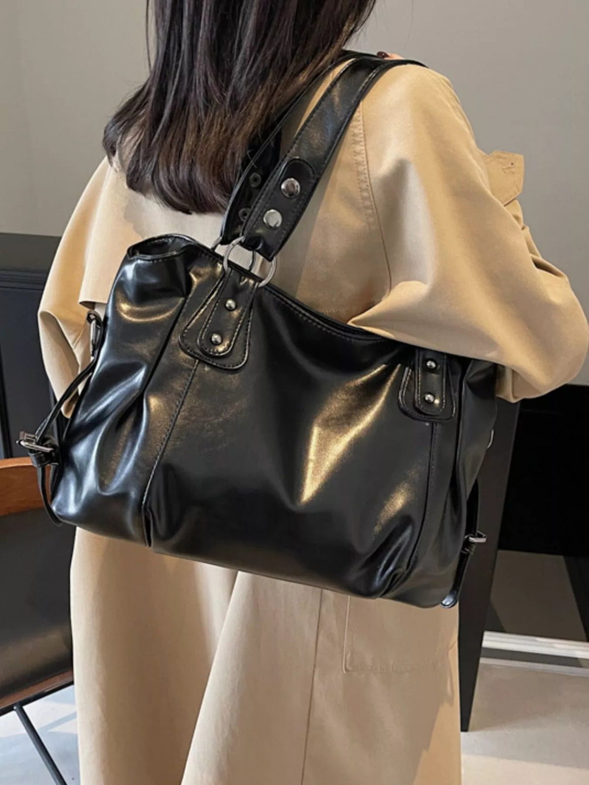Vintage Style Leather Handbag - Flip Flop Dynasty
