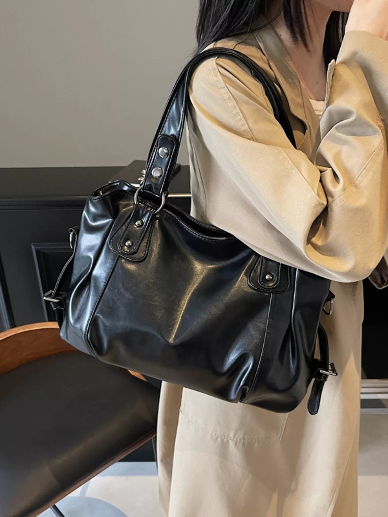 Vintage Style Leather Handbag - Flip Flop Dynasty