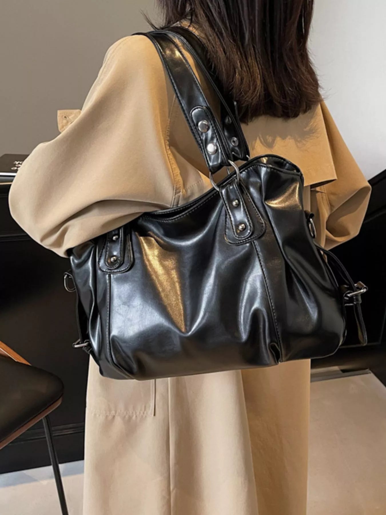 Vintage Style Leather Handbag - Flip Flop Dynasty