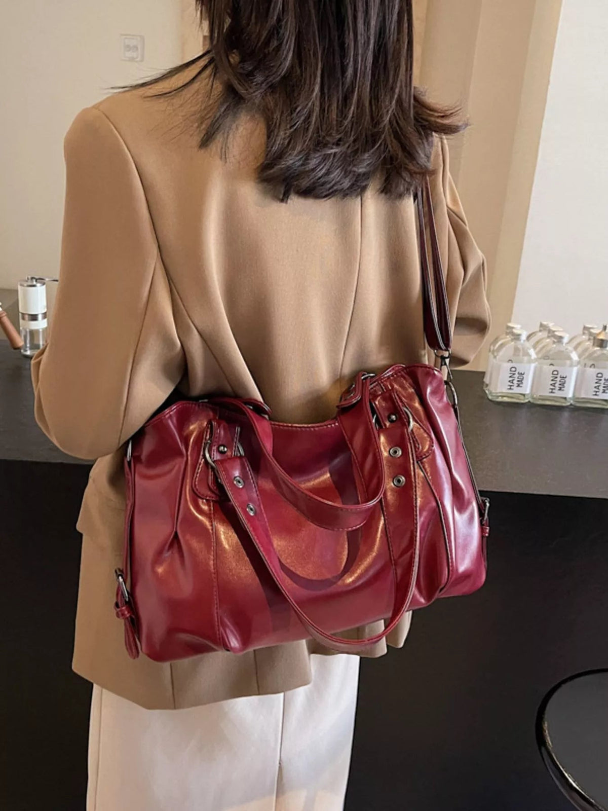 Vintage Style Leather Handbag - Flip Flop Dynasty