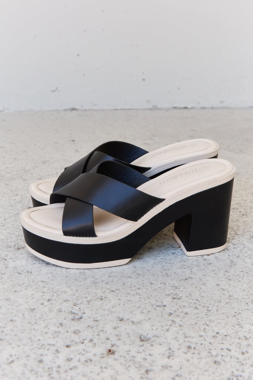 Weeboo Cherish The Moments Contrast Platform Sandals in Black - Flip Flop Dynasty